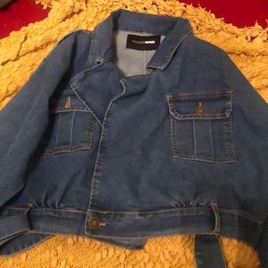 Cropped Fashion Nova denim jacket